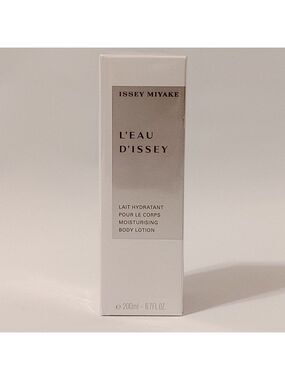 L'eau D'issey (issey Miyake) by Issey Miyake Body Lotion 6.7 oz for Women 200ml